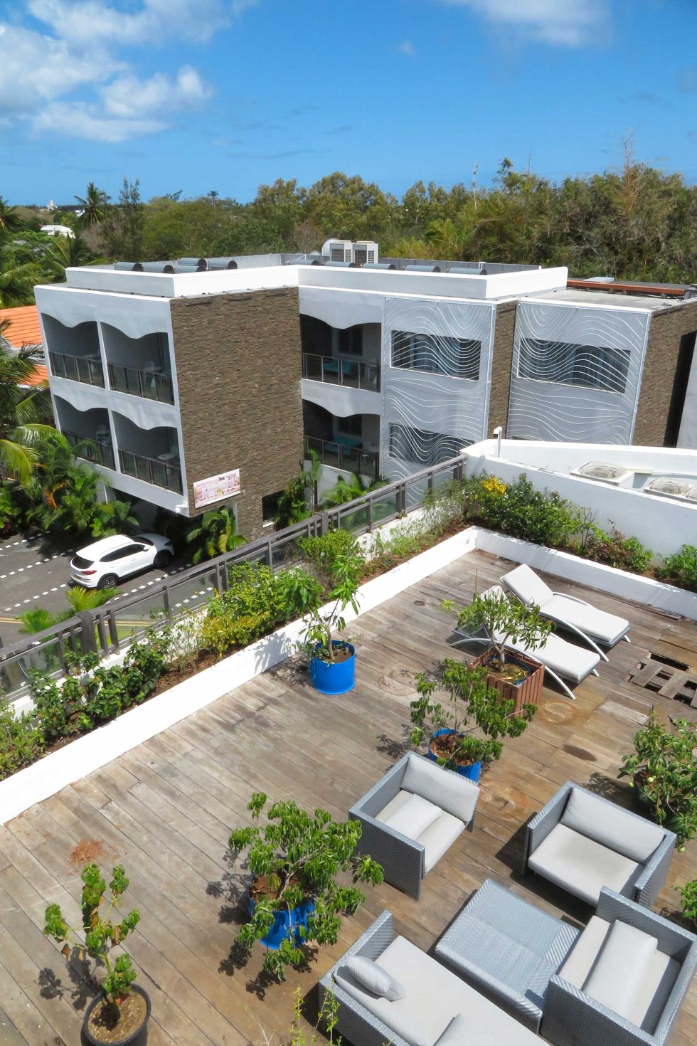Sundeck